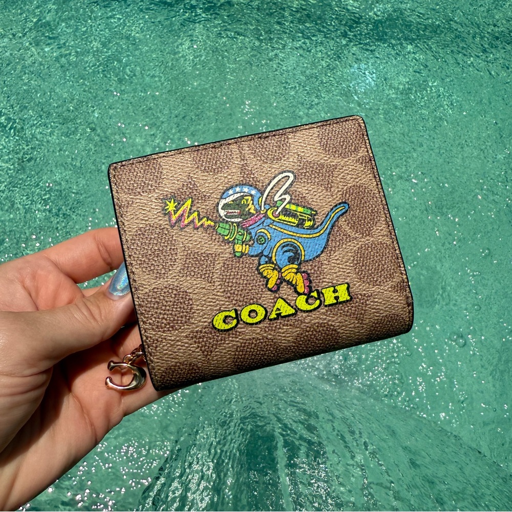 Cosmic Coach Snap Wallet in Signature Canvas With Rexy Print - Picture 1 of 7